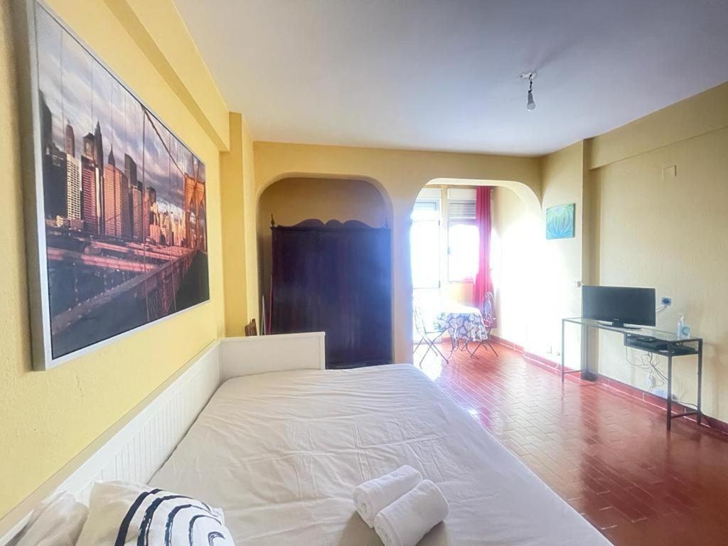 Estudio A 3 Min A Pe Da De Oeiras * Paço de Arcos
